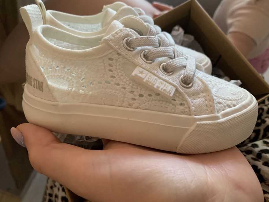 Детски обувки уникални