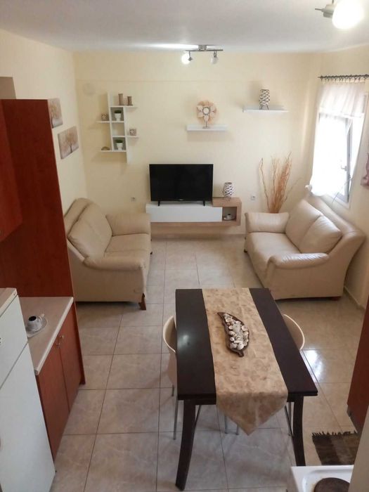 ПРОДАВА Самостоятелна къща - мезонет в Паралия Каряни, Кавала