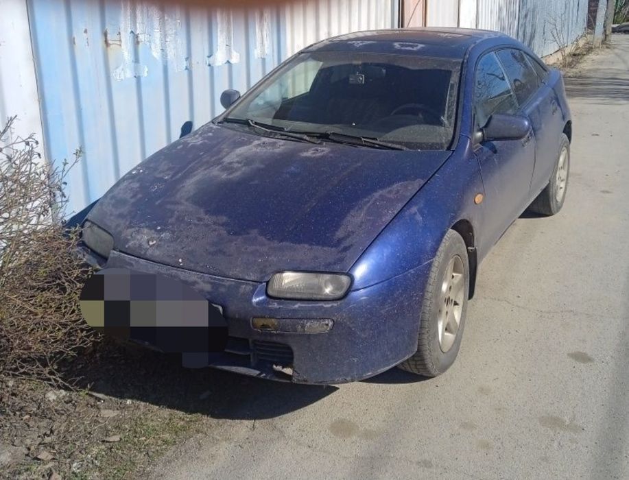 Мазда 323f V 1,5 1995 г