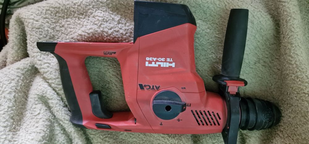 Hilti te 30-A36 Milwaukee