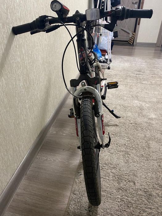 Велосипед спортивный!!