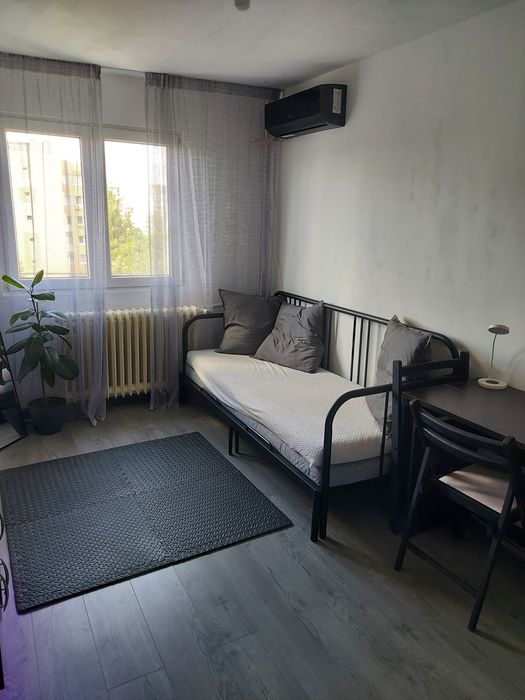 Garsoniera Regim Hotelier Plaza România