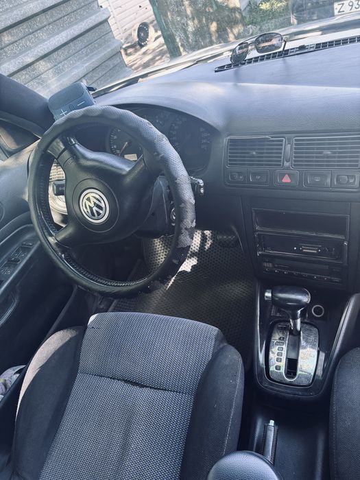 Volkswagen Golf 4