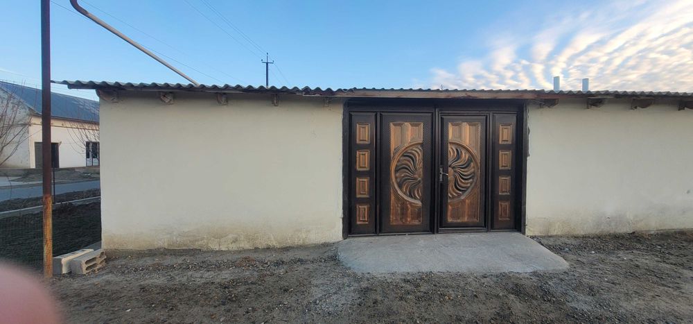 PESHKU tumanida 2sotixli kottej sotiladi.Vobkent yo‘li yoqasida