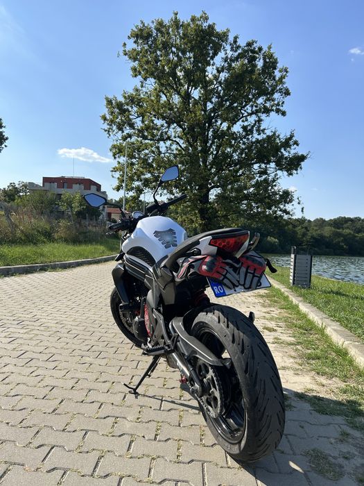 Kawasaki Er6n limitat A2