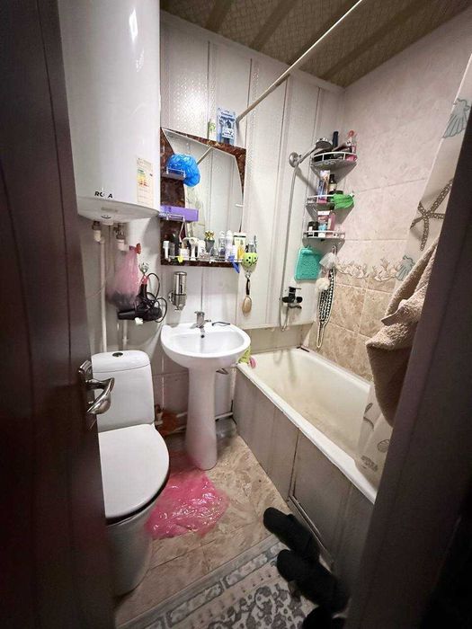 2xonali kvartira sotiladi arzon narxda