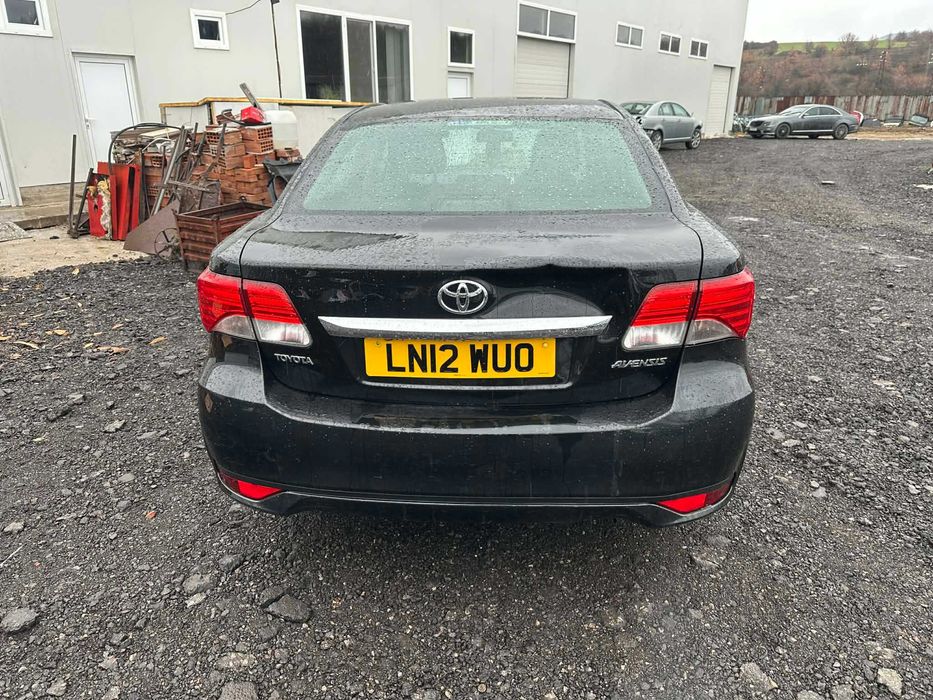 НА ЧАСТИ Toyota Avensis T27 Facelift 2013г. 2.0D-4D 124к.с