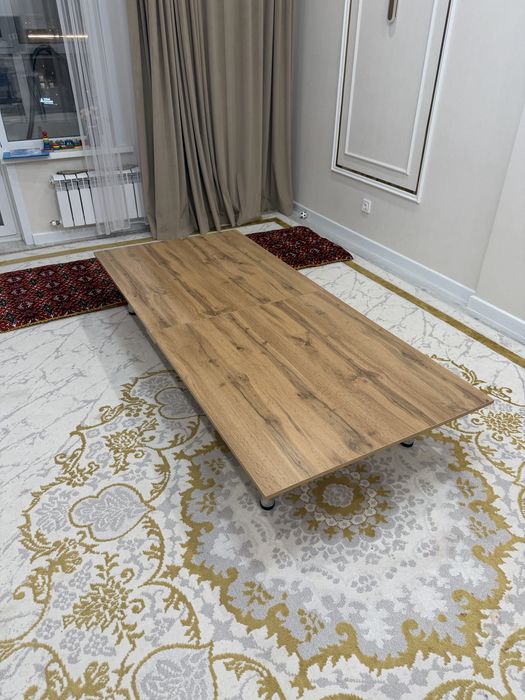 Продается стол до 12 чел