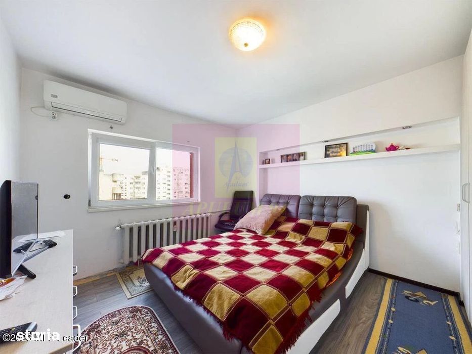 Vanzare ap 4 camere, 13 Septembrie