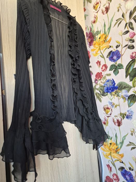 Bolero negru plisat elegant