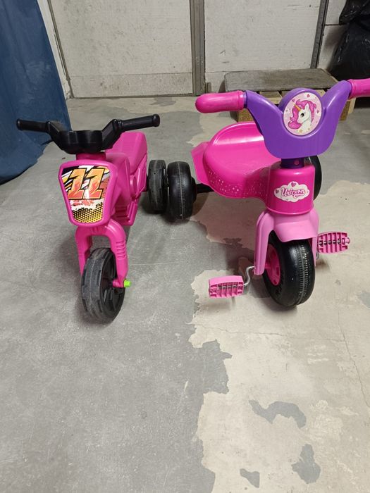 Vind triciclete pentru copii