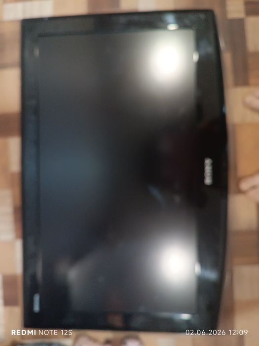 Продаю телевизор sony braviа