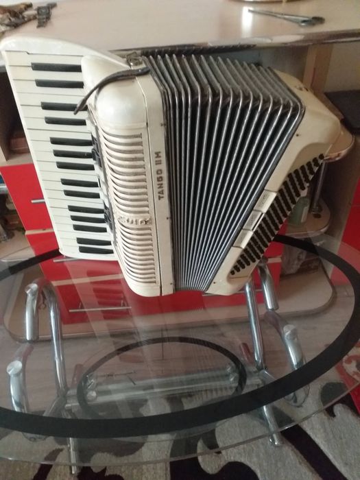 Vand acordeon Hohner ,Tango ll M.