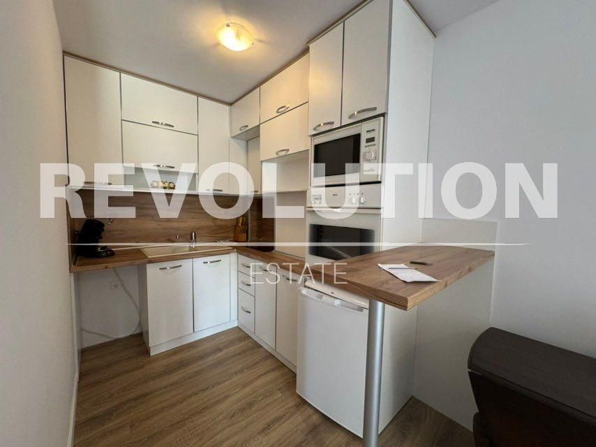 Двустаен апартамент  в гр.Варна, Възраждане!