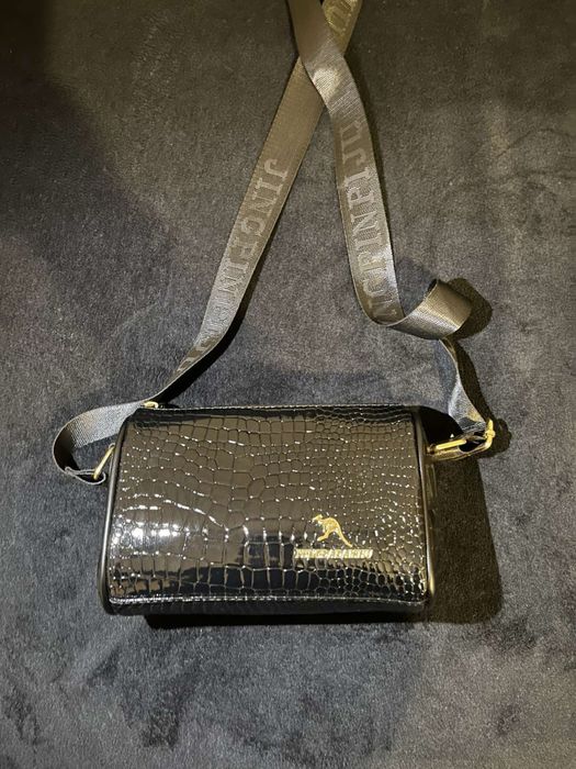 Дви нови чанти .цената е за брой