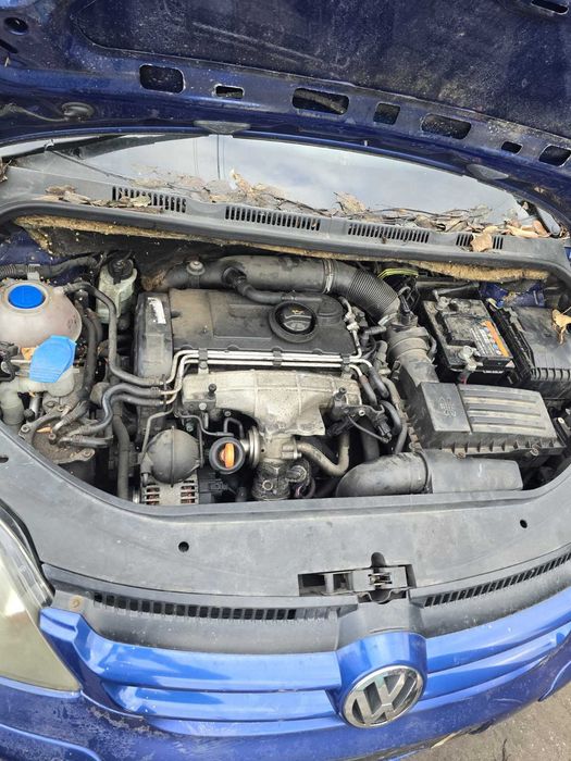 Продавам Голф 5+ (Plus) 2.0tdi 140кс. BKD на ЧАСТИ и всякакви голф 5ци