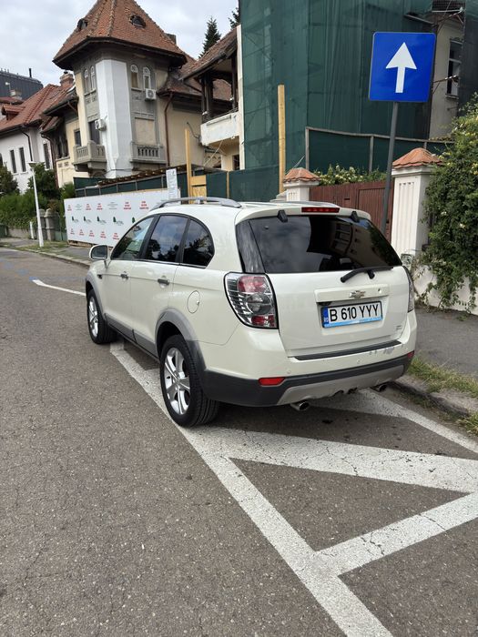 Chevrolet Captiva LTZ 2.2 VCDi 184 CP AWD Automat, 7 locuri – 2012 – 181.xxx km