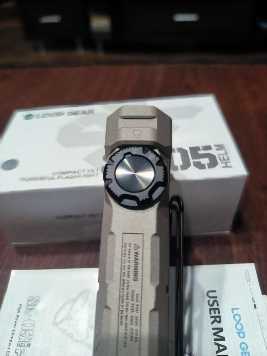 Отличный подарок. Фонарь Loop gear sk05 pro