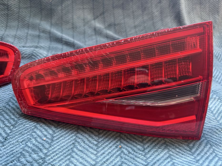 Set stopuri led audi a4 b8.5 cu mici defecte sedan berlina