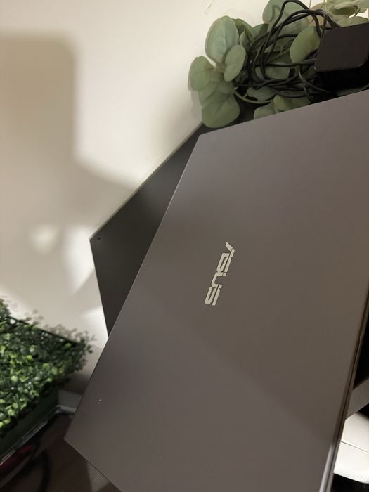 Laptop Asus Vivobook X509JA