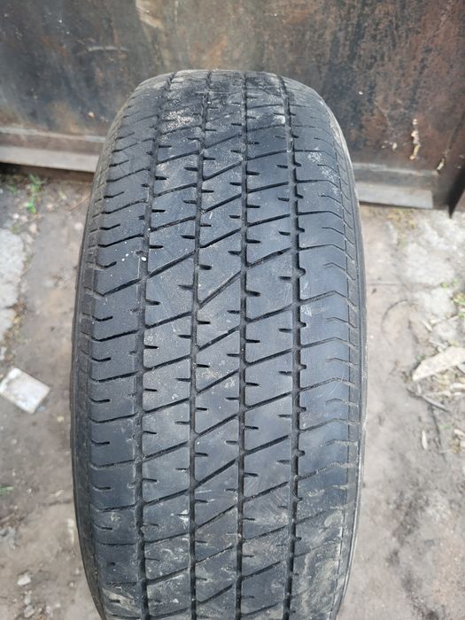 Продам   резину  на 15