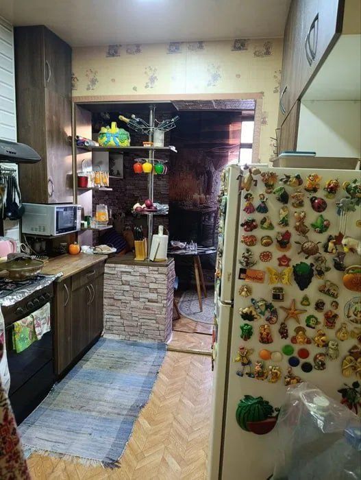 Срочно продаётся 3/2/4 = 74м2 Ор-р 102 школа метроТинчлик.Цена 83,500$