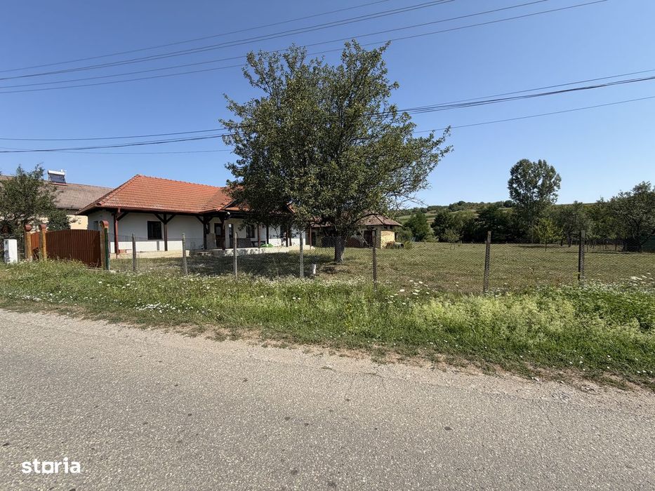 Casă stil tradițional sat Doba cu 2.900 mp teren la 15 minute de Zalău