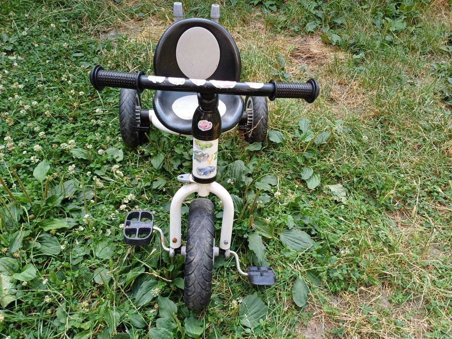 Tricicleta cu pedale si maner pentru parinti