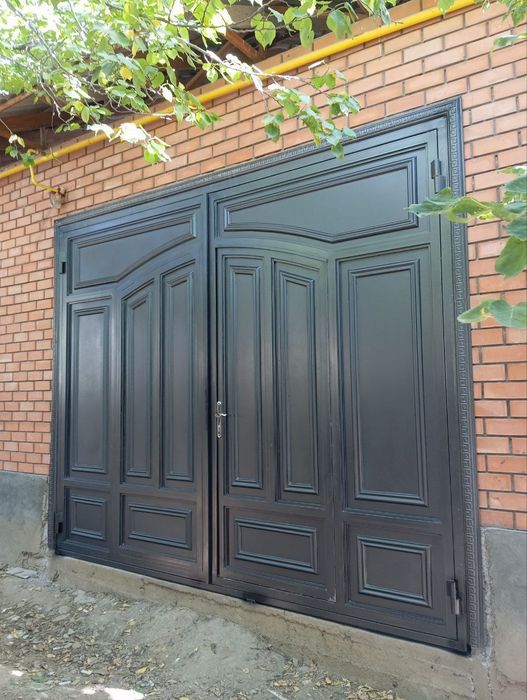 Barcha turdagi temir darvozalar zakazga yasaymiz