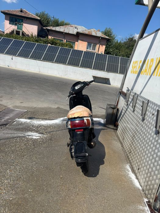 Scuter malaguti centro 49cc