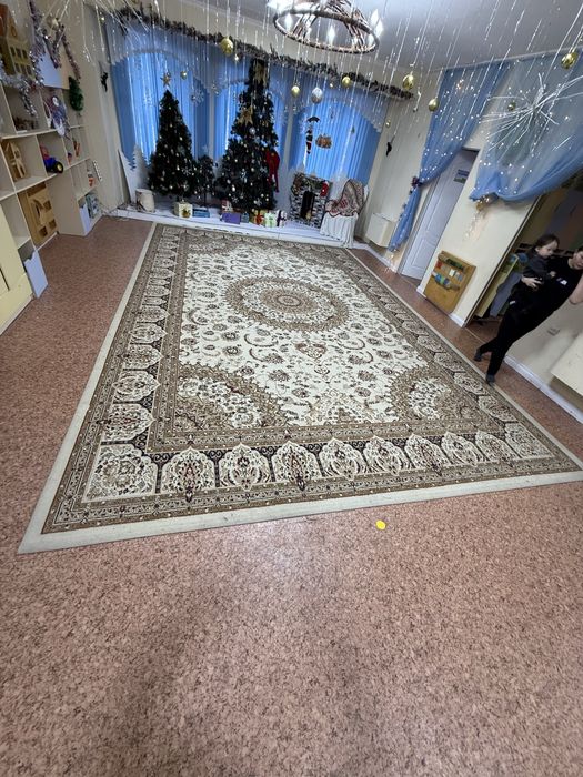 Продам ковер размер 4*6