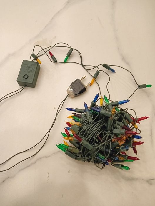 Гирлянды ламповые