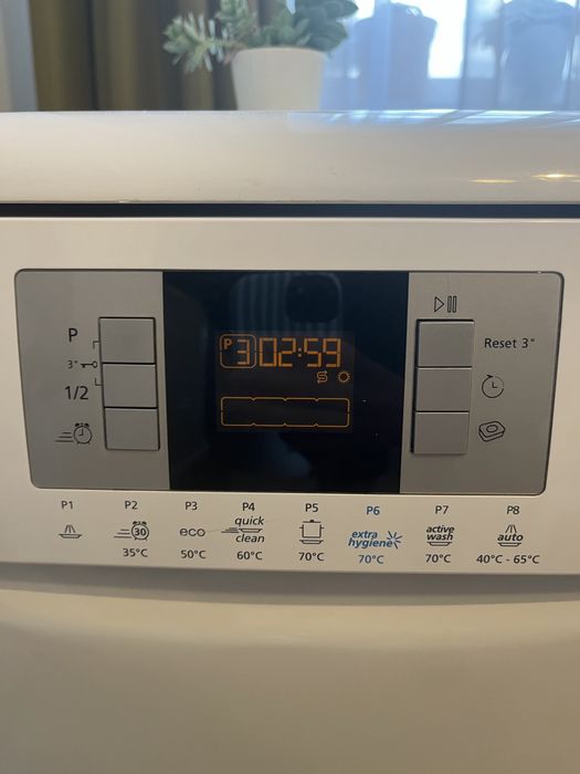Masina de spalat vase BEKO 13 seturi