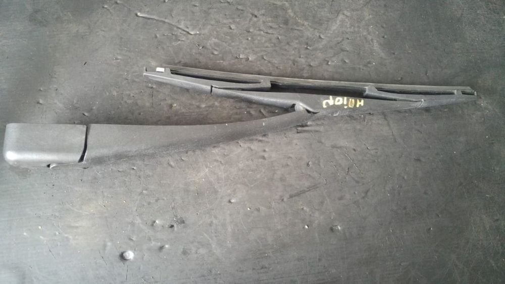 Brat stergator haion kia ceed facelift break