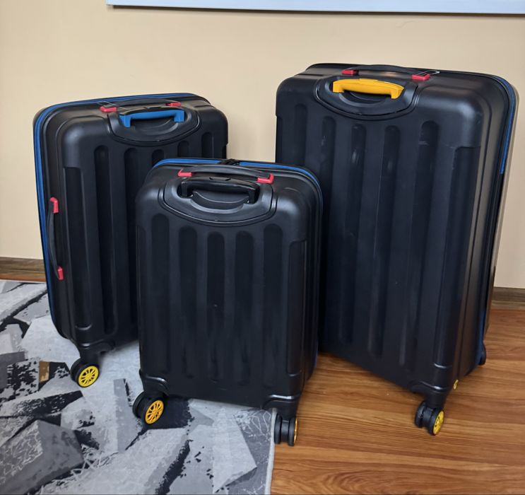 Малък и среден куфар - нови