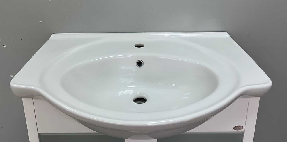 Бял долен шкаф за баня 75 см със стъклени врати - мивка маями