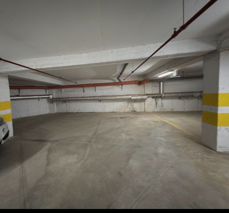 Vand loc de parcare subteran/Ring