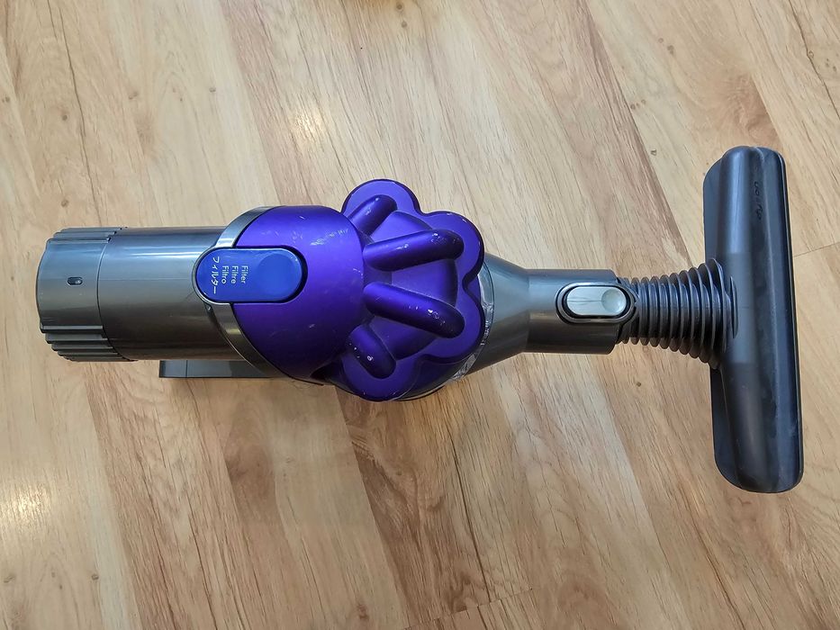 Прахосмукачка Dyson DC34 / Нетествана