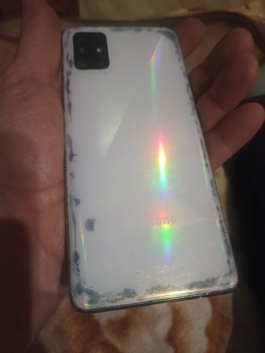 Самсунг А51 128гб Продам