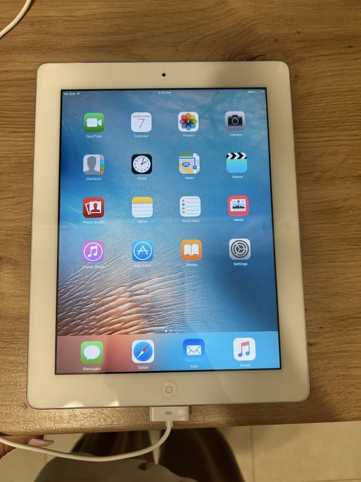 iPad 2 Apple 9.7” 32GB Wi-Fi + Cellular, funcțional, iCloud liber