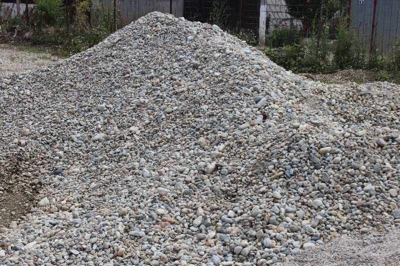 Vand Nisip Pietris Balast Chisai Pamant Piatra Transport in Bucuresti