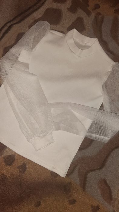 Школьная форма блузки и жилетки