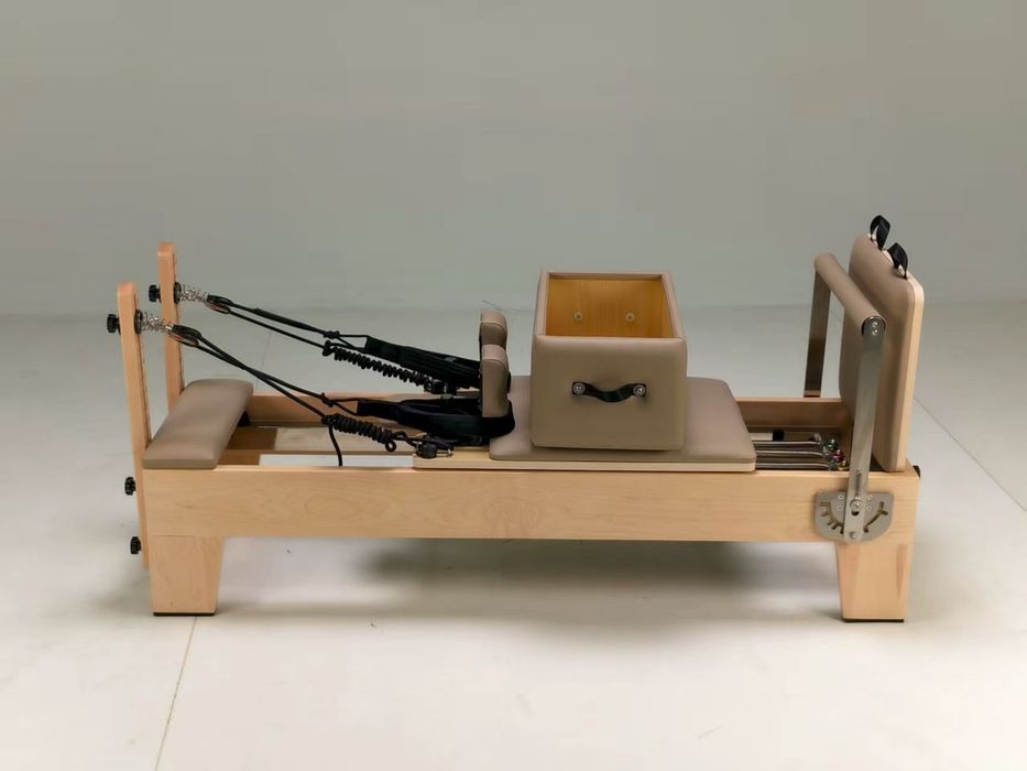 Aparat pilates reformer pentru copii