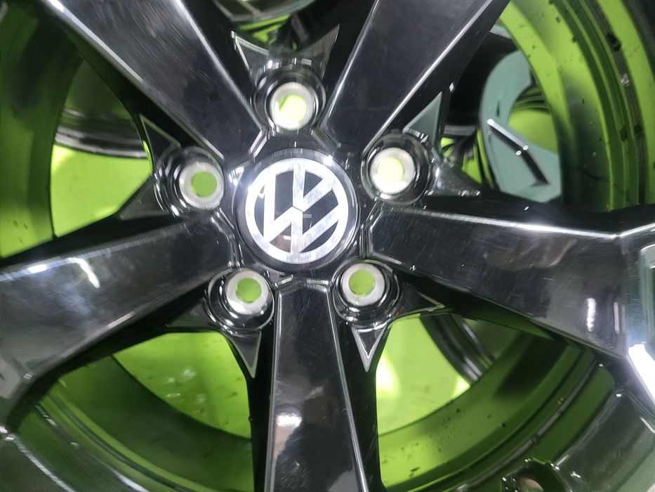 17 5x112  Vw Passat Tiguan Touran Caddy Golf лети джанти 5х112