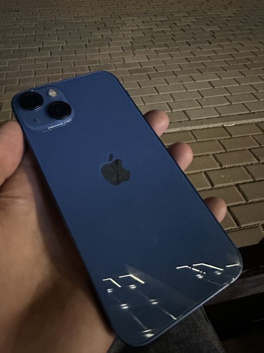 Продам айфон 13 256gb
