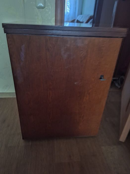 Продам швейнуые машины