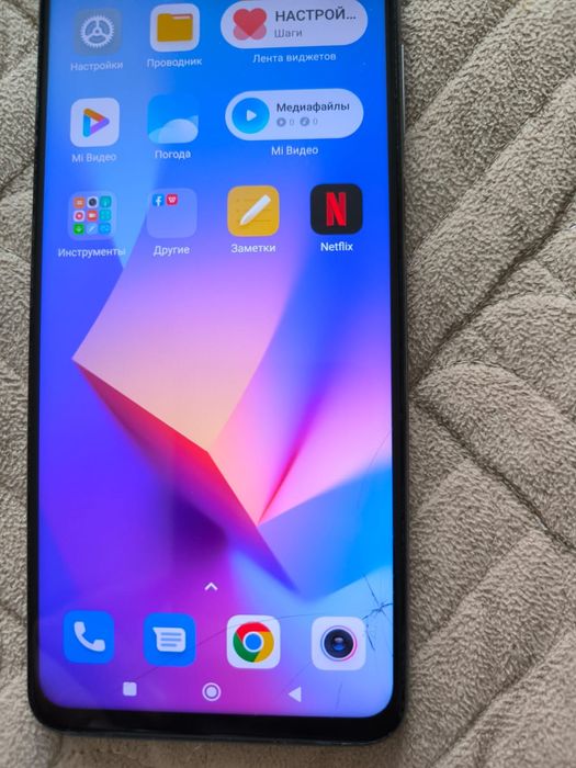 Продам смартфон Xiaomi redmi note 9s