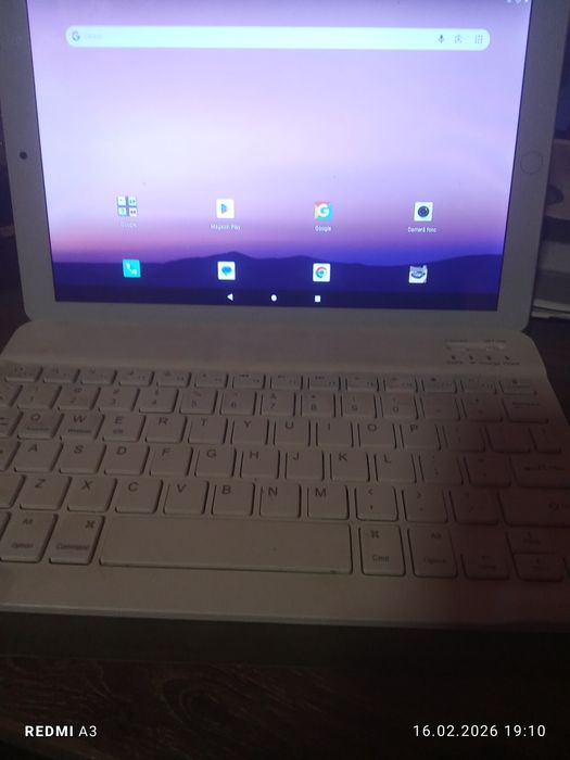 Tableta youtopt cu tastatura