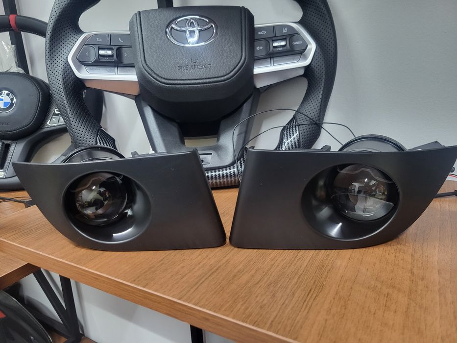 Противотуманки на Toyota Land Cruiser Prado 120