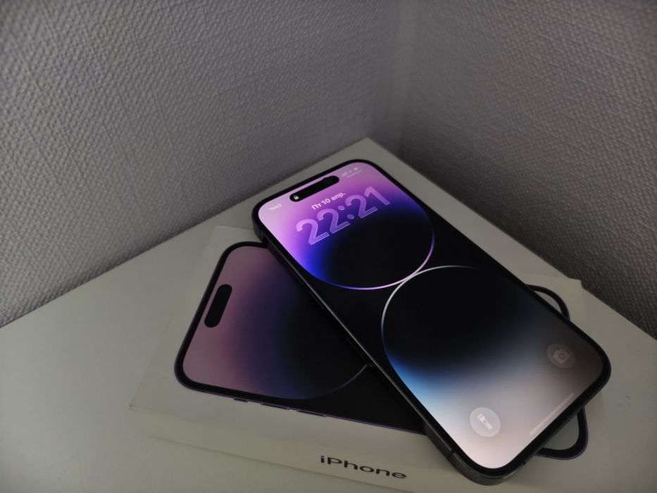 iPhone 14pro с коробкой